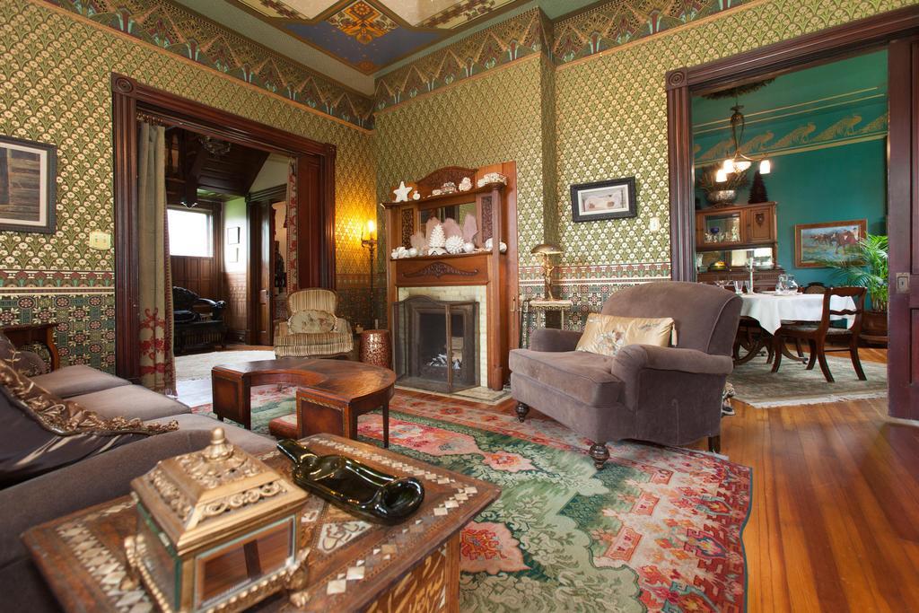 10 Clarke Bed & Breakfast Frederick Bagian luar foto