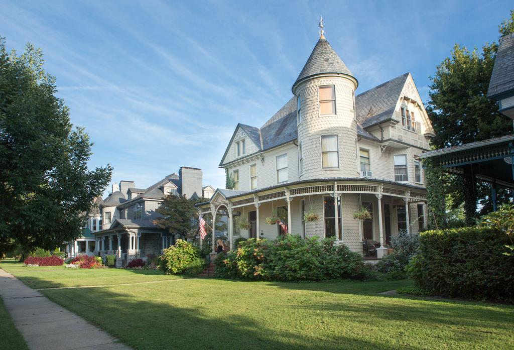 10 Clarke Bed & Breakfast Frederick Bagian luar foto